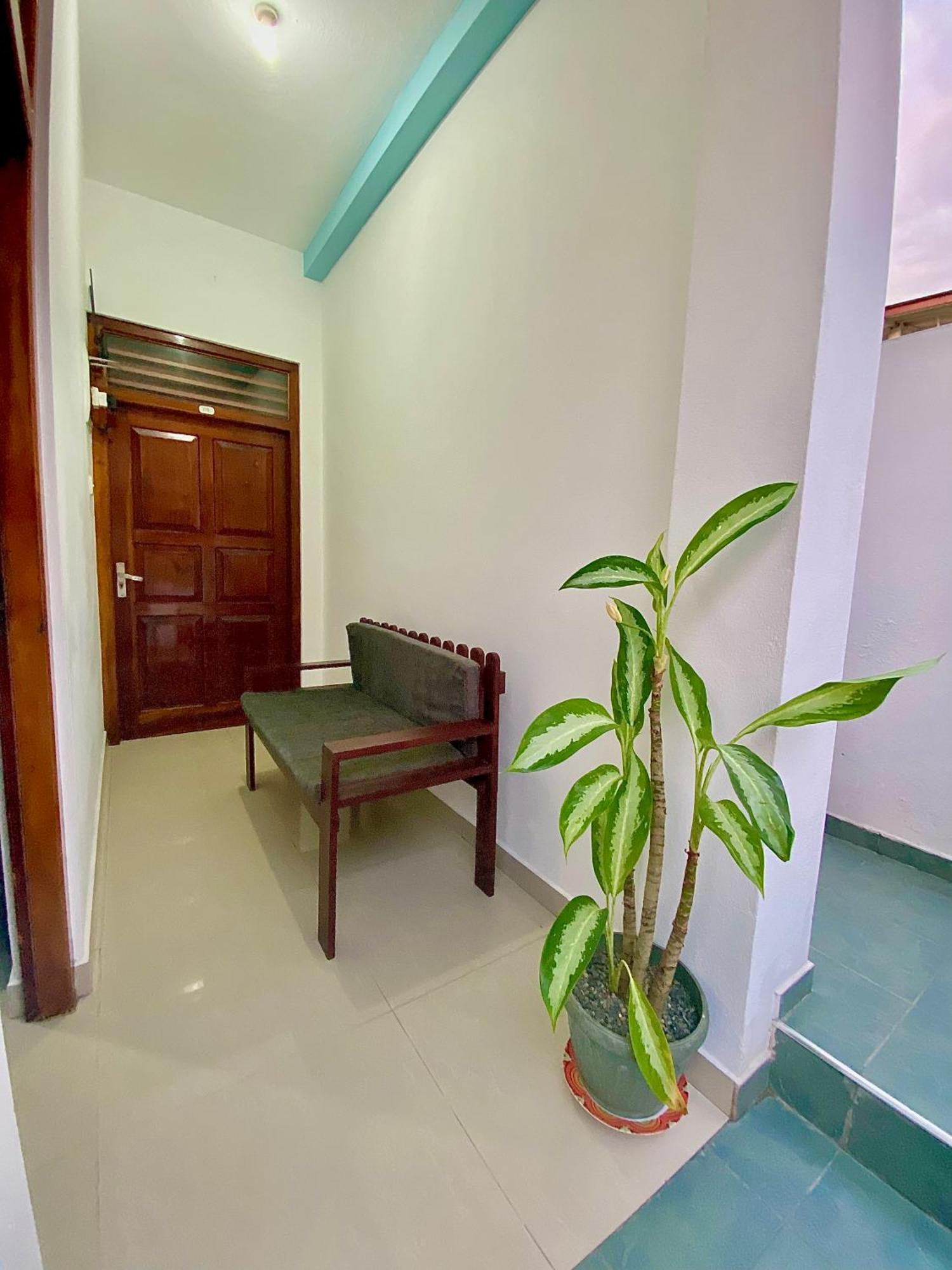 Tamara Motels Hikkaduwa Room photo